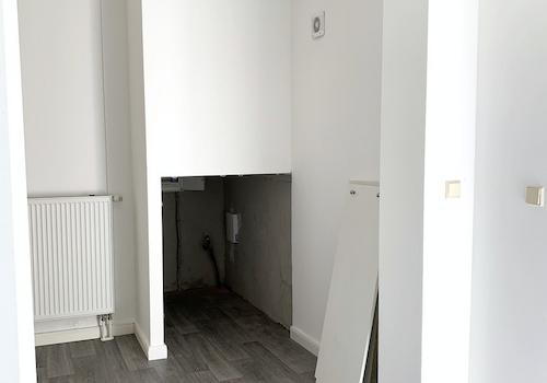 Flur mit Abstellkammer