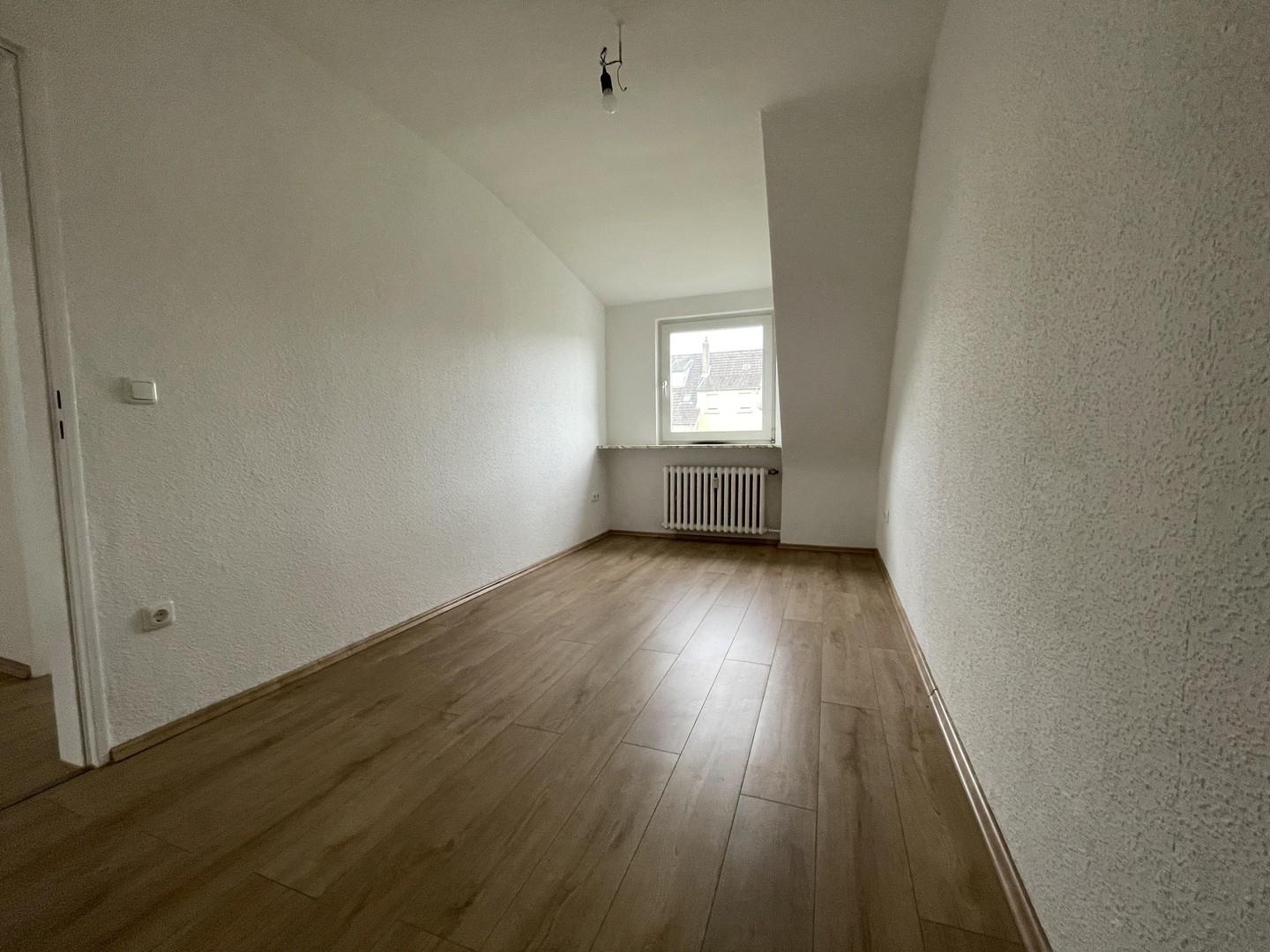 Zimmer 3 Blick zum Fenster