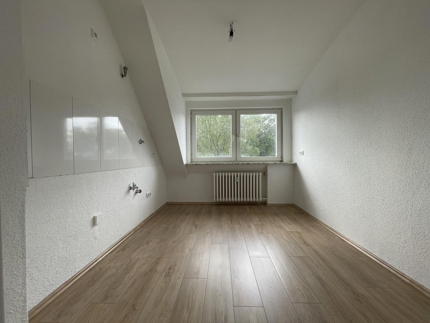 Küche Blick zum Fenster