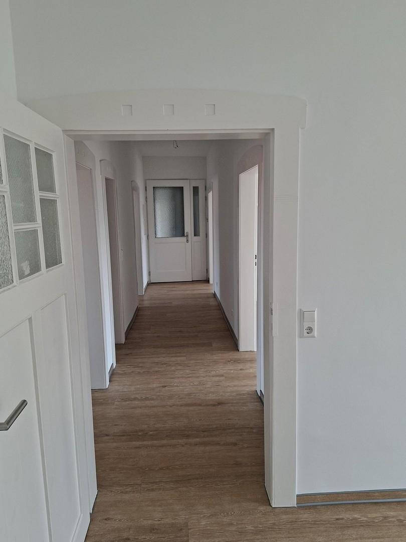 Flur in Richtung Eingangstür