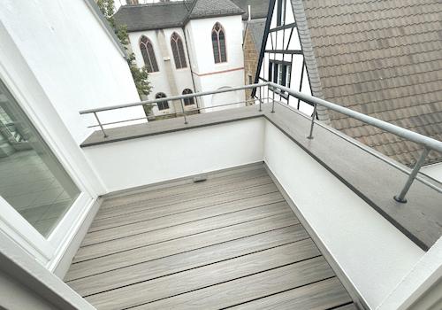 2. Balkon, Zugang Schlafzimmer, Bad