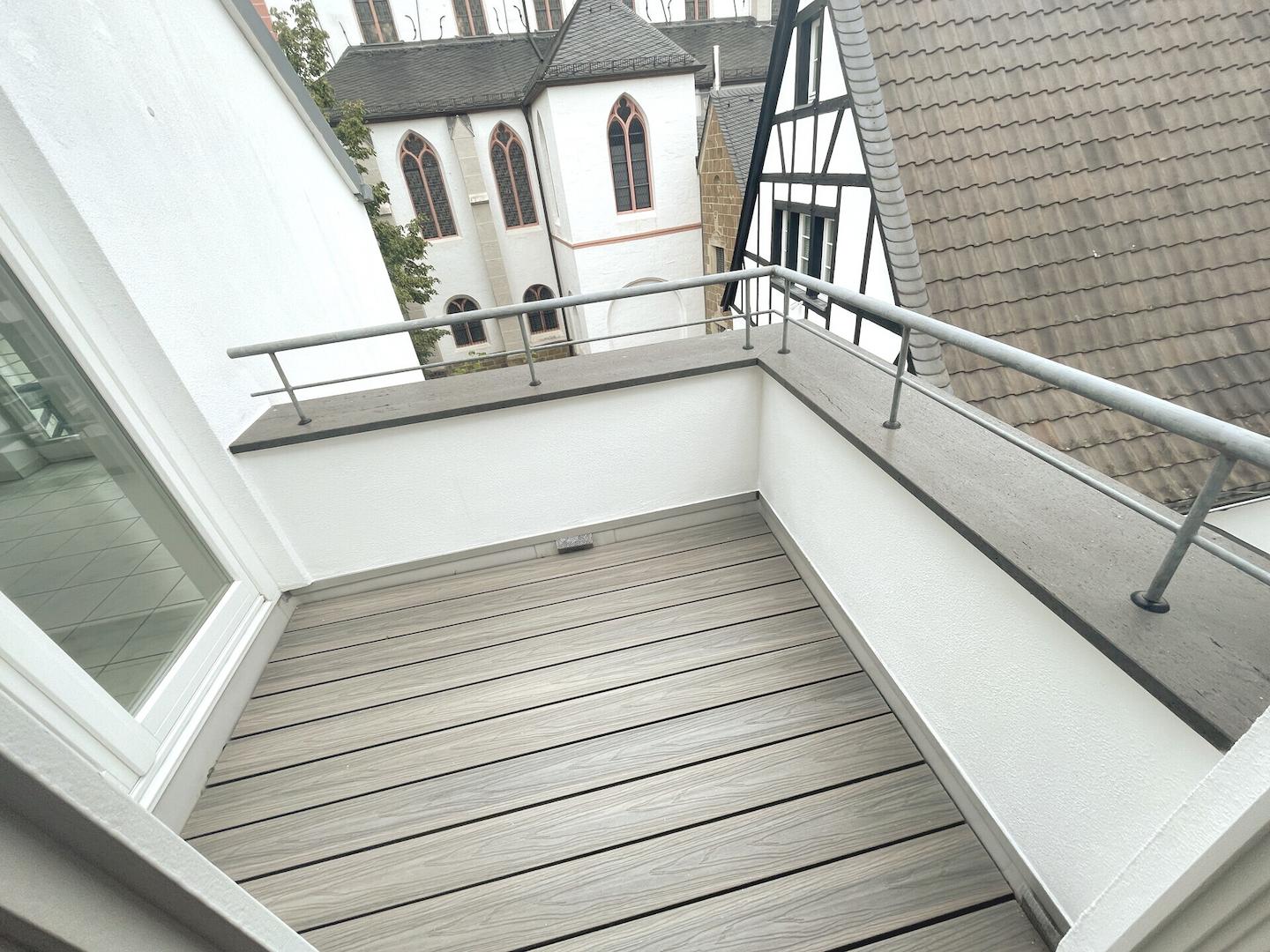 2. Balkon, Zugang Schlafzimmer, Bad
