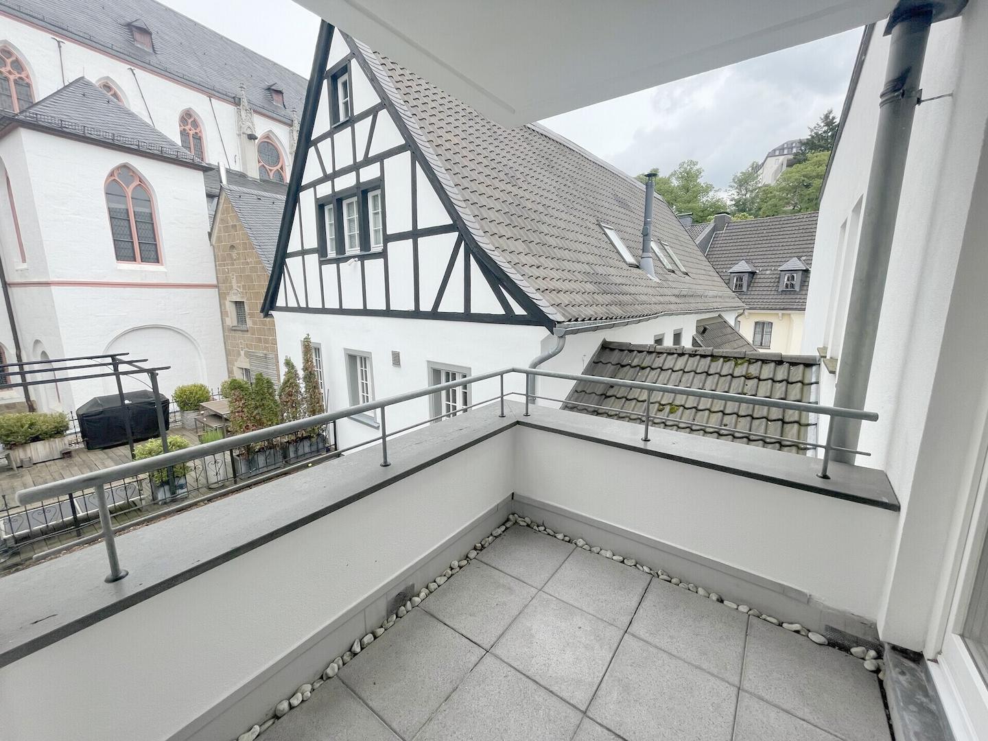 1. Balkon, Zugang Küche und Wohnen