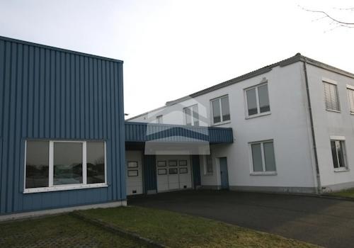 Zufahrt_Halle