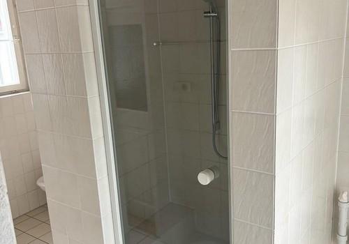 Bad mit Dusche