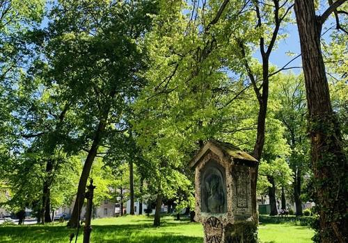 Park um Villa Louis Laiblin