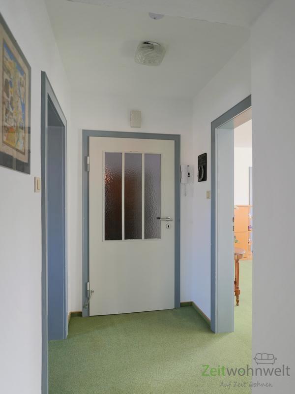 kleiner Wohnungsflur