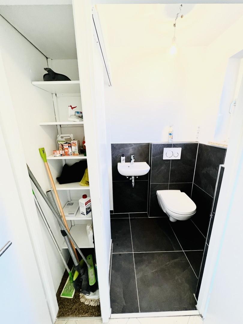Gäste WC / Putzkammer