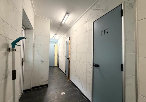 Sanitärgebäude innen