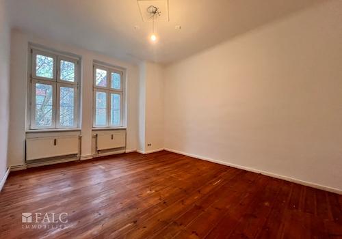 Wohn-,/ Schlafzimmer