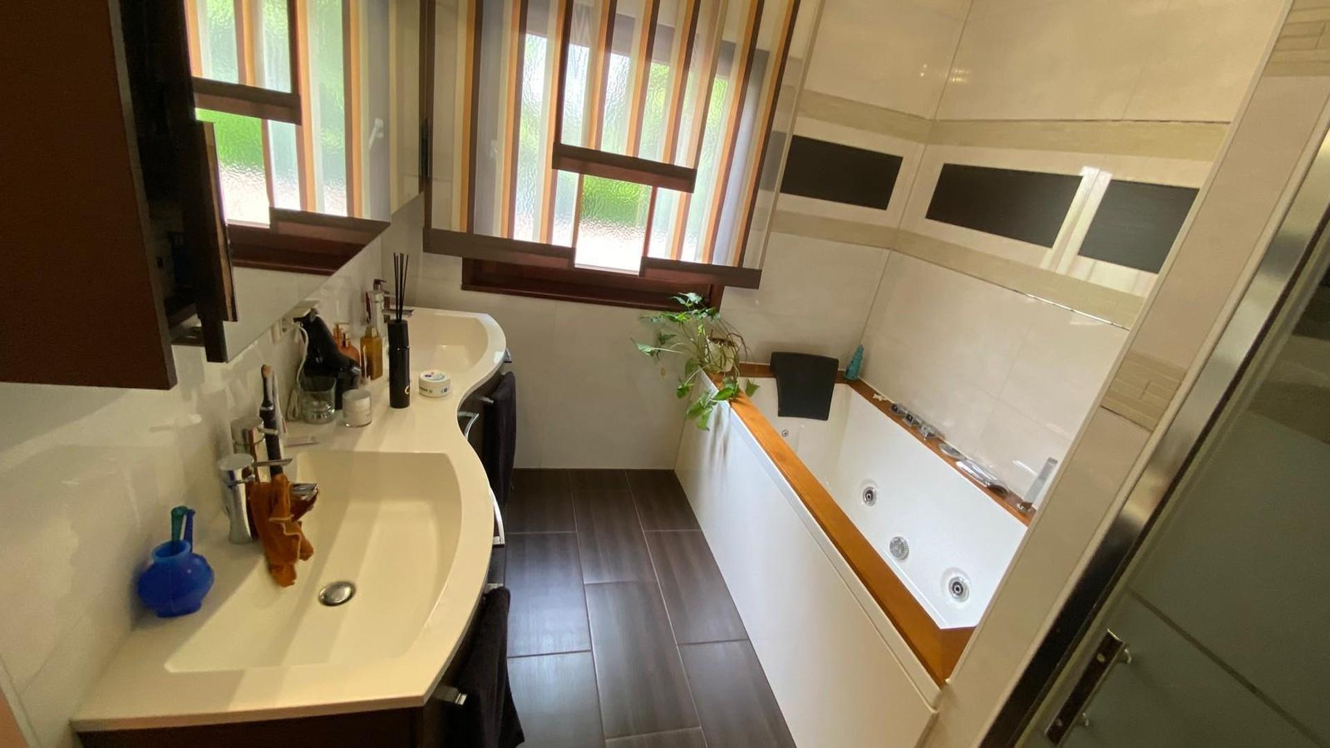 Badezimmer EG 