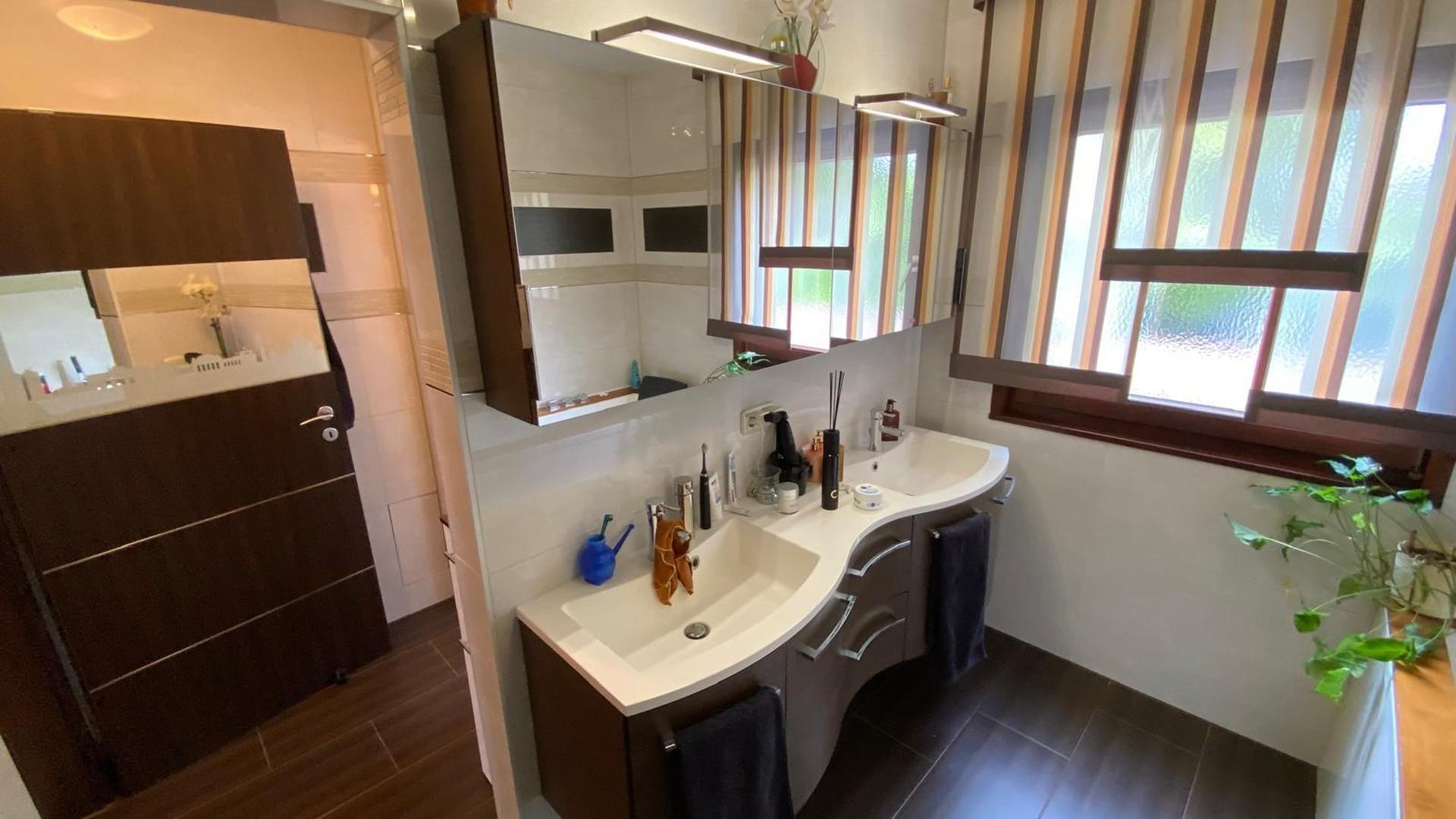 Badezimmer EG Waschbecken