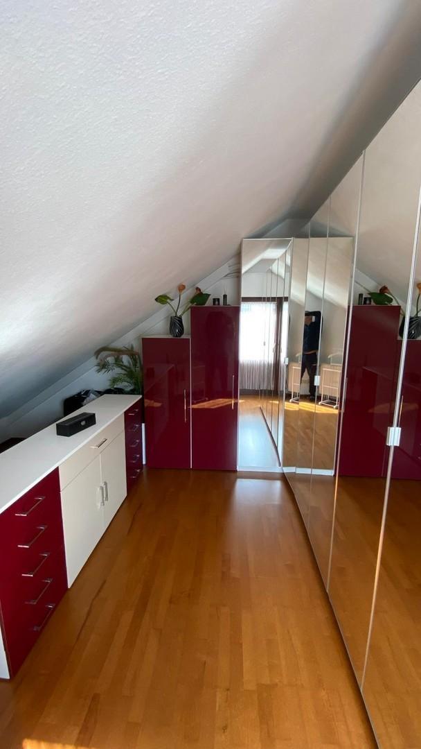 Rechte Seite Schlafzimmer