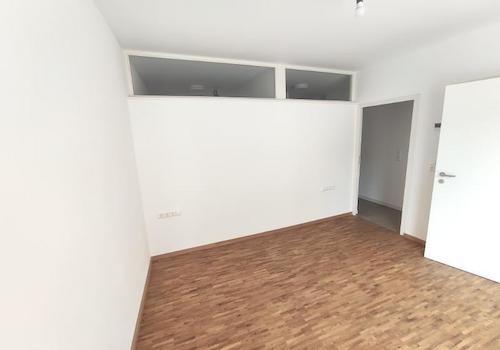 EG: Schlafen / Besprechungsraum Bild 4
