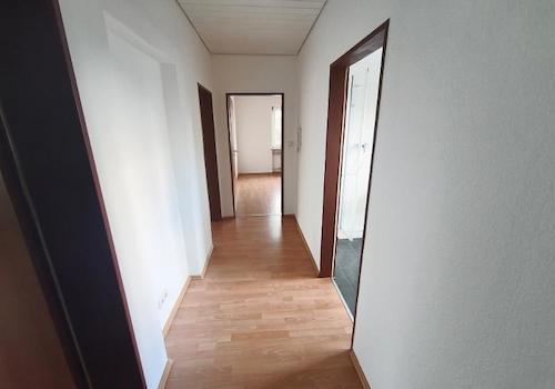 Flur Bild 1
