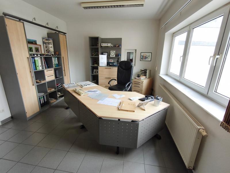 Chef 2 / Büro 1 Bild 1