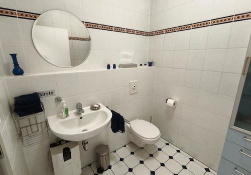 WC Bild 2