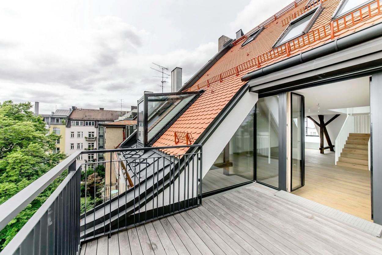 Sonnige Süd-Ost-Dachterrasse