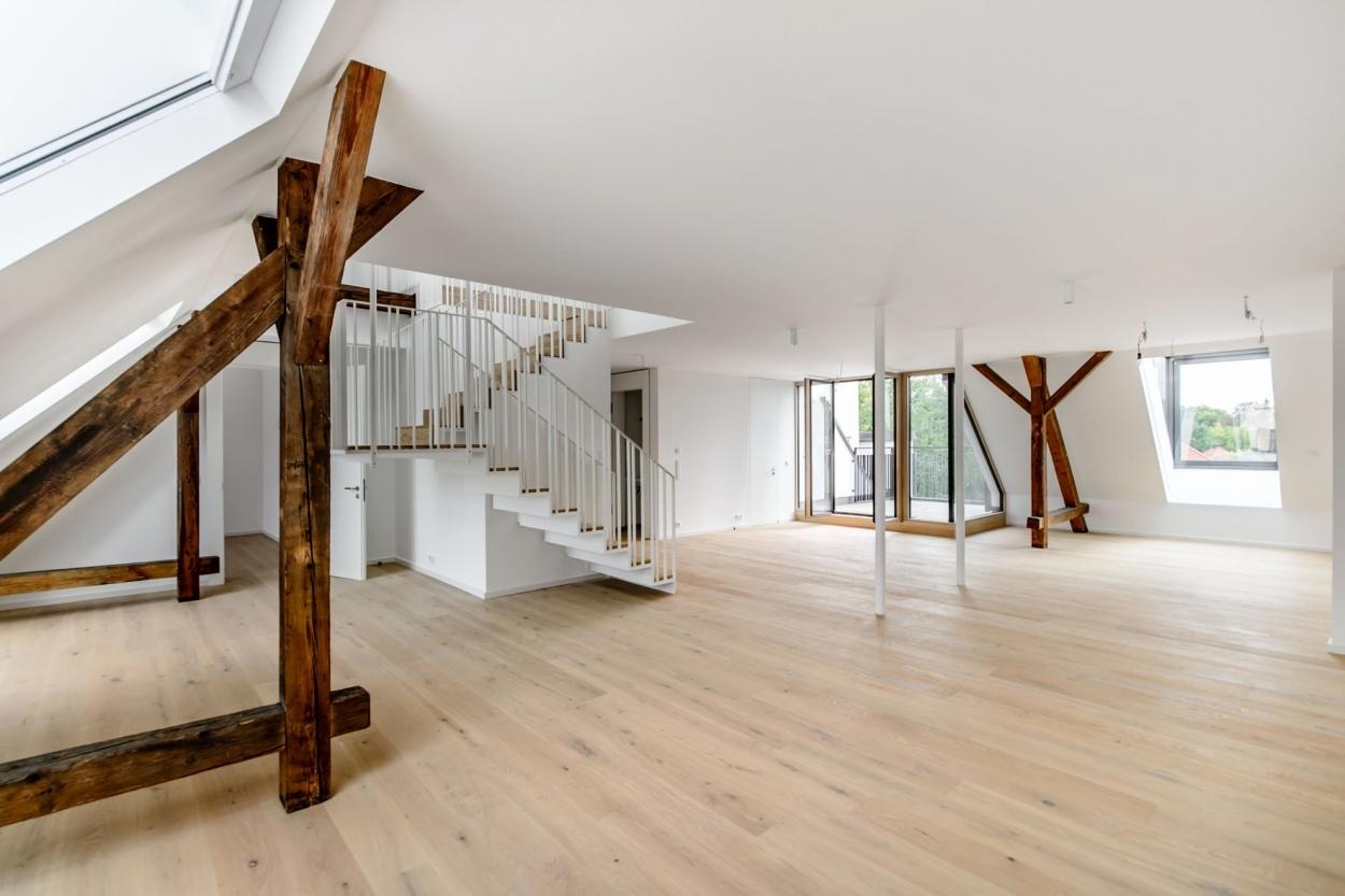 Blick in die Luxus-Dachterassenwohnung
