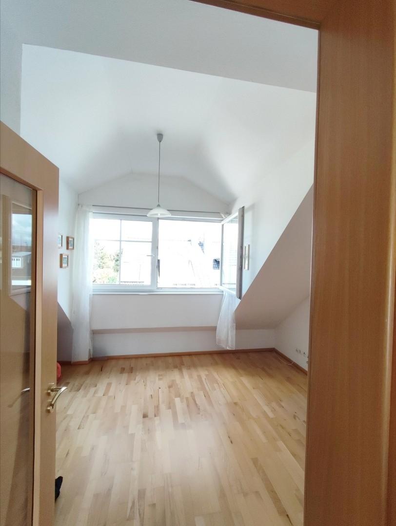 Zimmer 1 DG