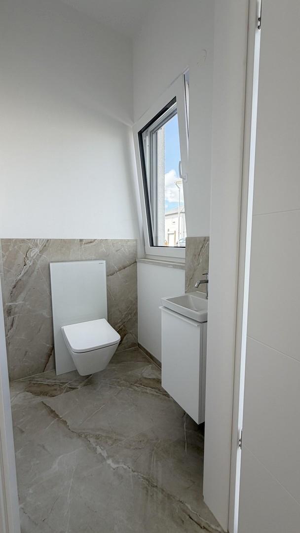 Gäste-WC EG