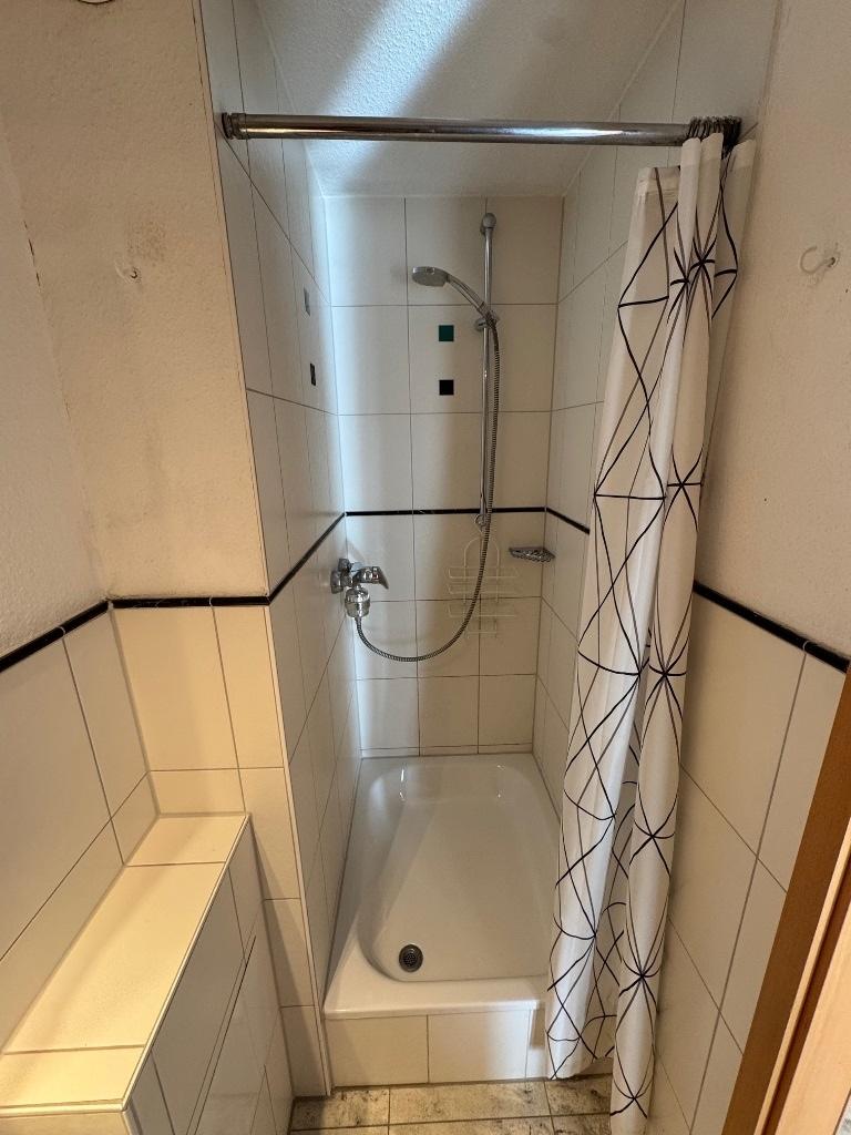 Dusche-WC