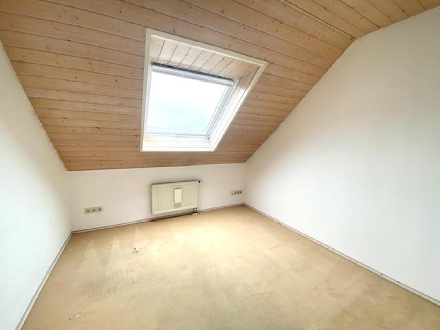 1. Kinderzimmer oder Büro