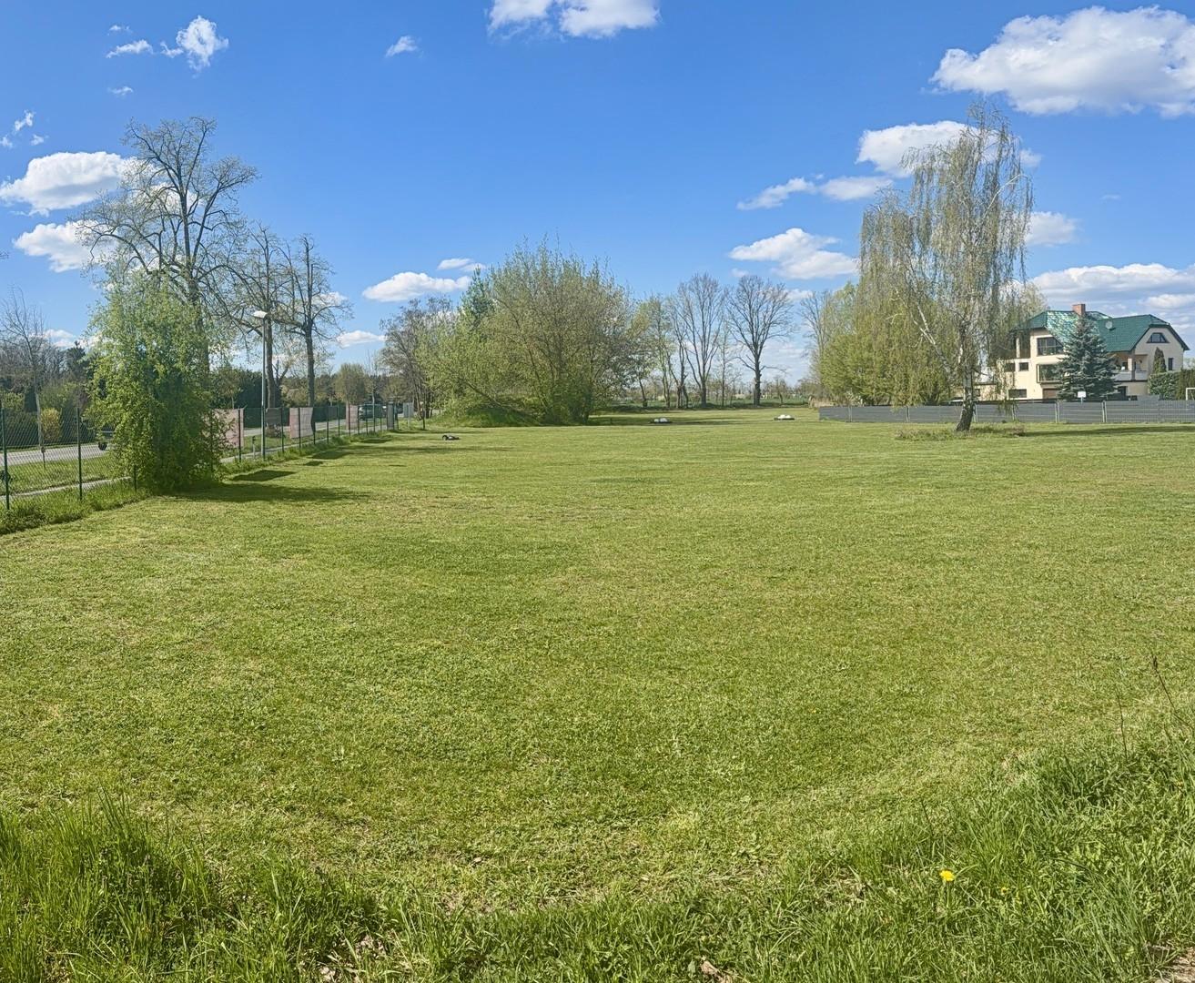 Ri Westen, 1.600 qm, teilbar