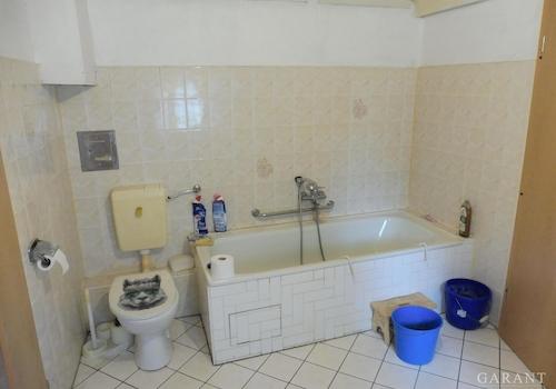 12-EG-Badezimmer