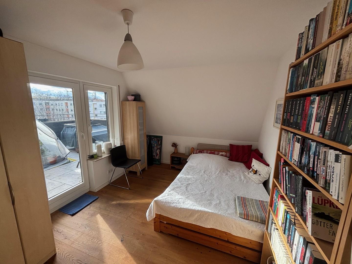 Schlafzimmer 2