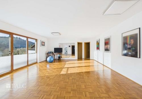Wohnzimmer KG