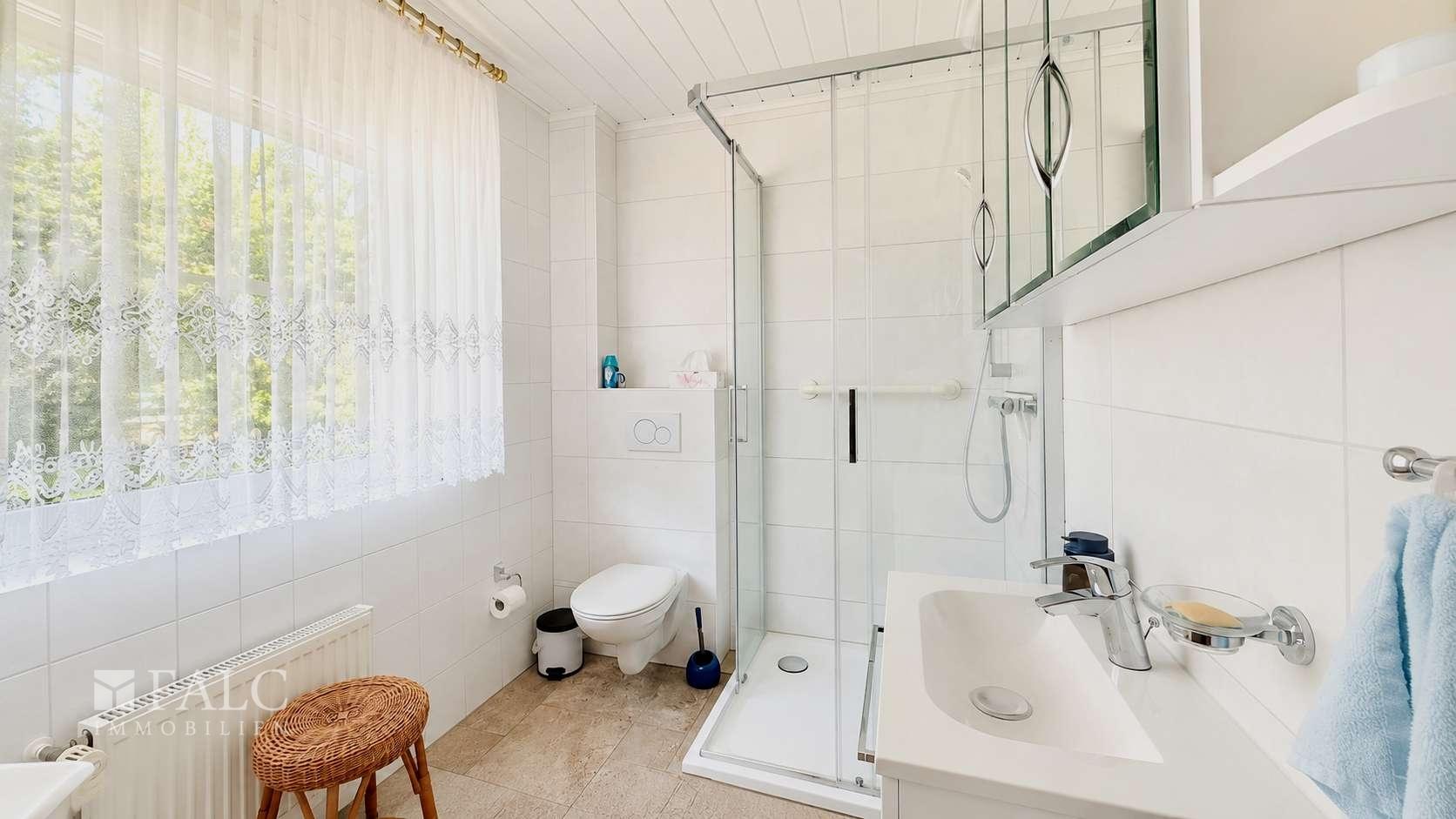 Badezimmer EG