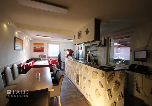 Restaurant hinten
