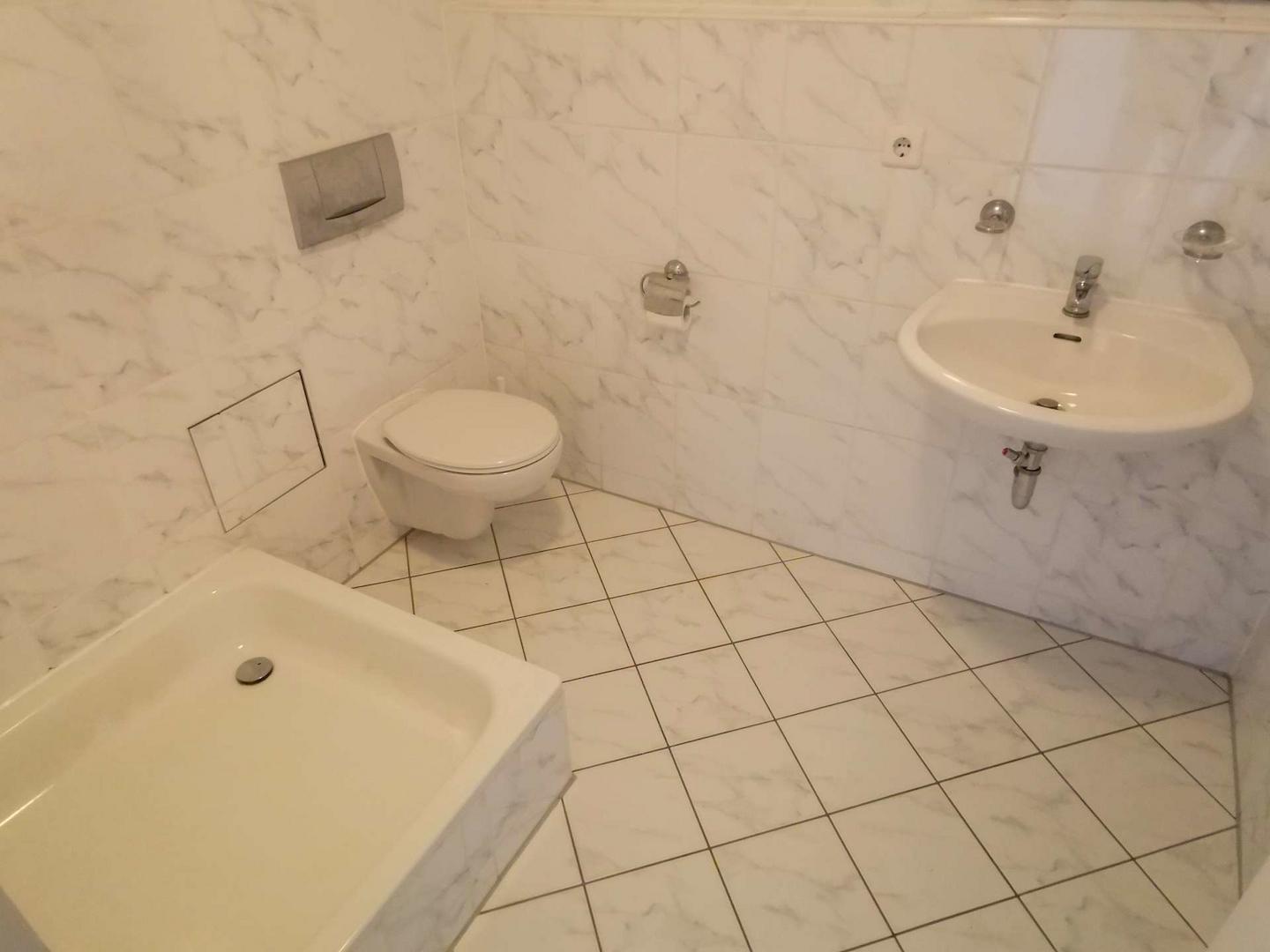 Bad mit Dusche