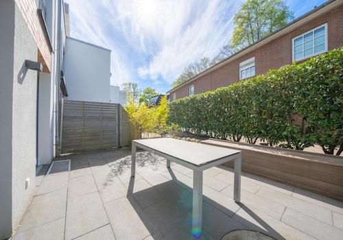 Terrasse Richtung Nord-/West