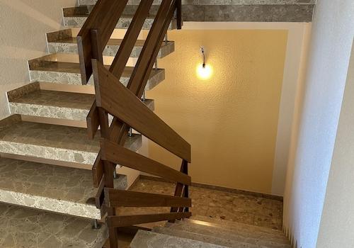Treppenhaus EG-Keller