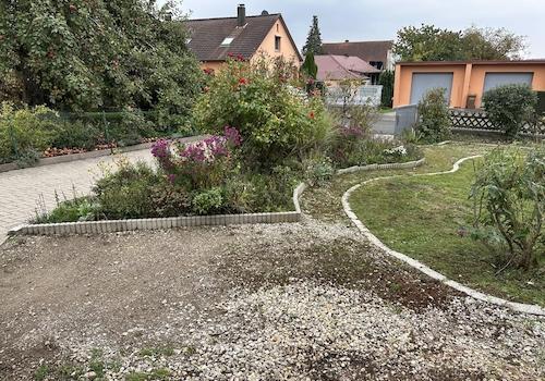 Garten Blick Süd Eingang