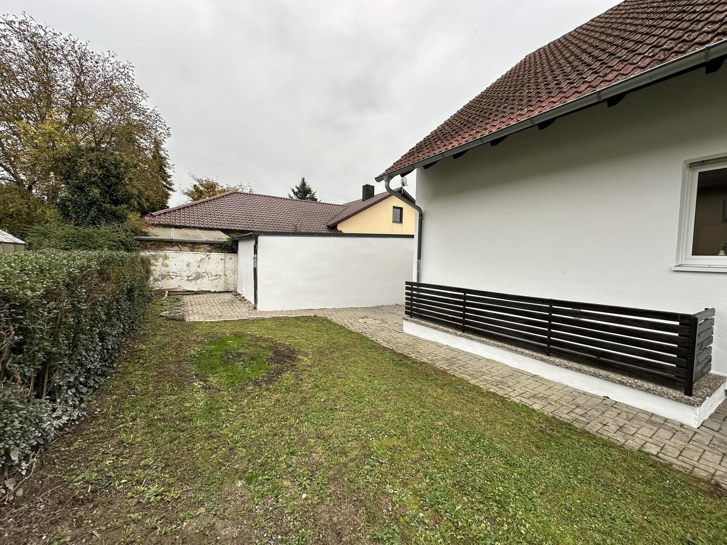 Garten Blick West Kellerabgang