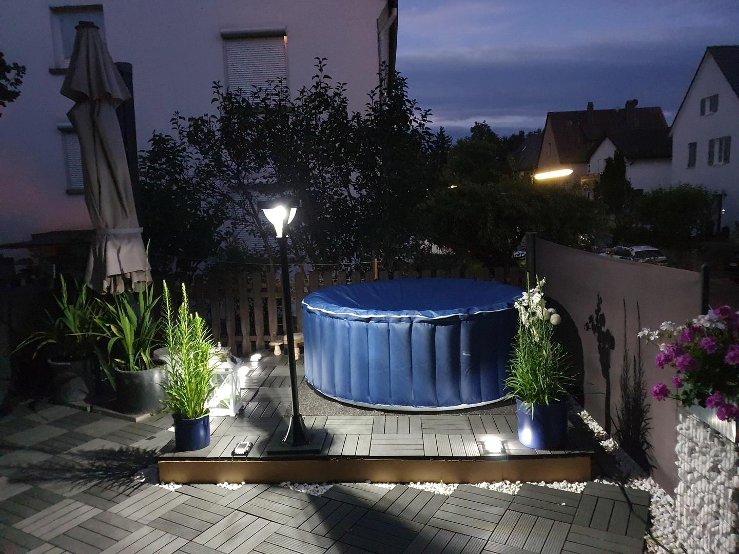 Terrasse bei Nacht