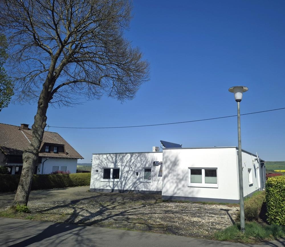 Weitere Stellplätze/Garage/Carport möglich