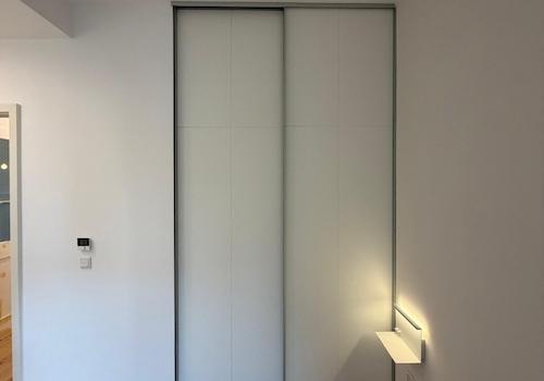 zweiter Einbauschrank