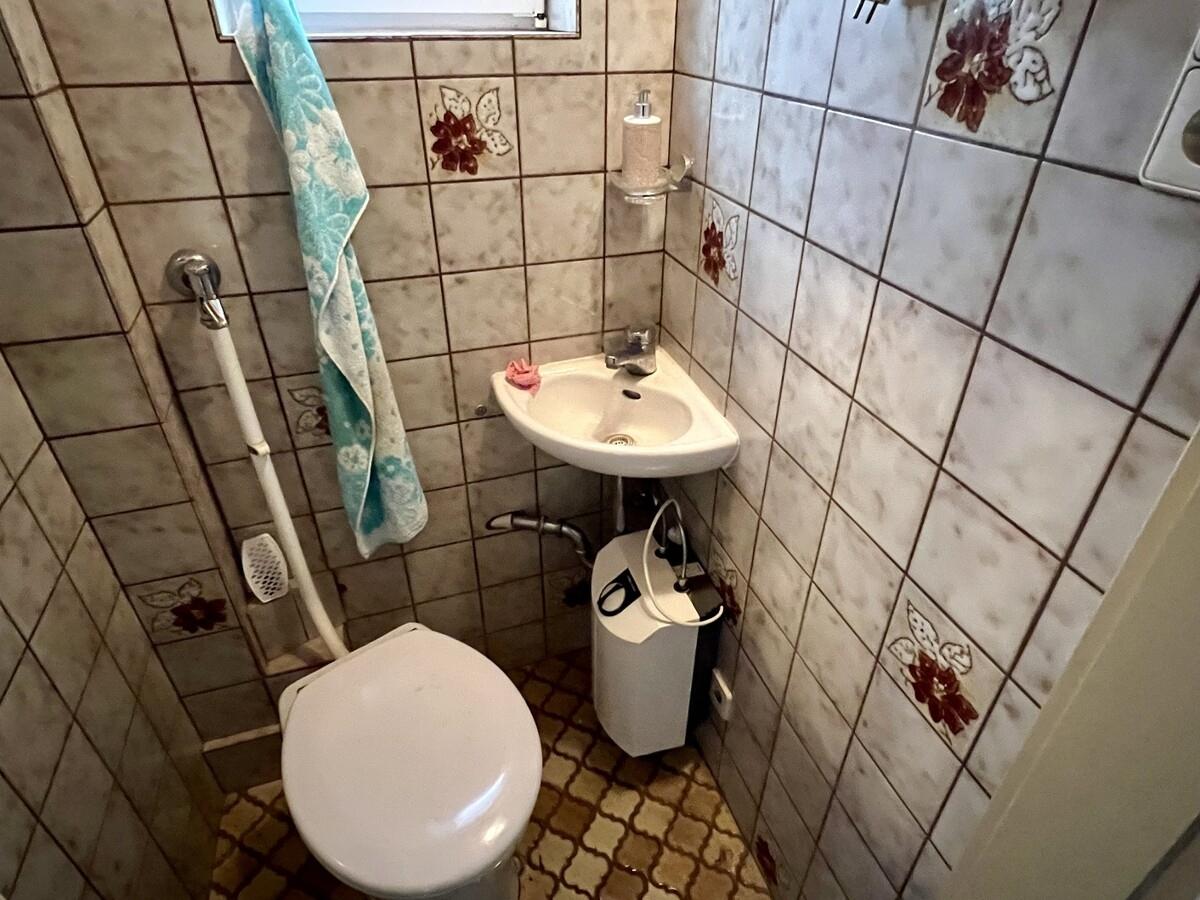Gäste-WC EG