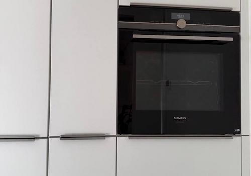 Ofen mit Dampfgarfunktion