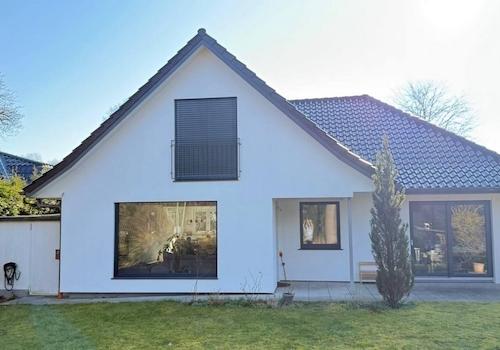 Hausansicht aus Garten