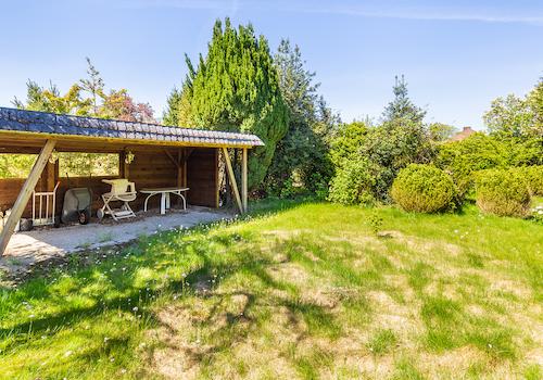 Grundstück