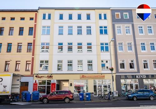 Straßenansicht
