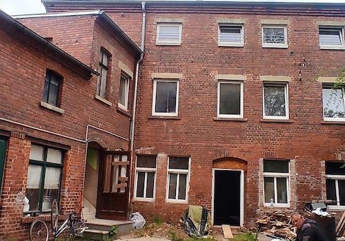 2 - Fam-Haus vorne