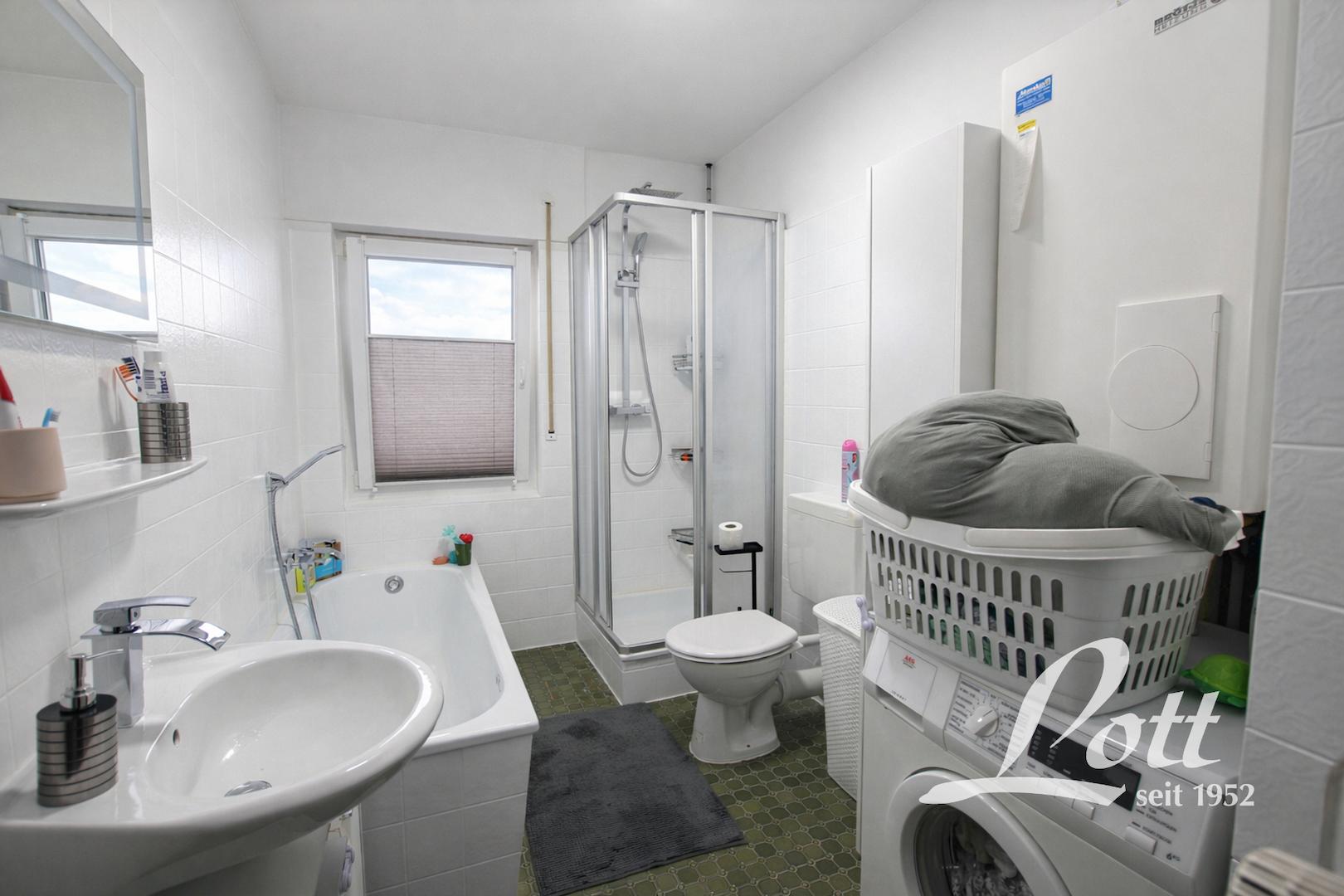 Whg. 4 Badezimmer