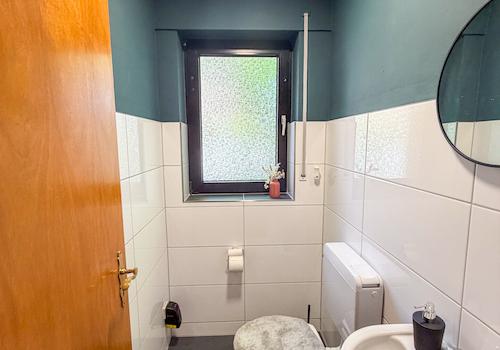 17 Gäste-WC