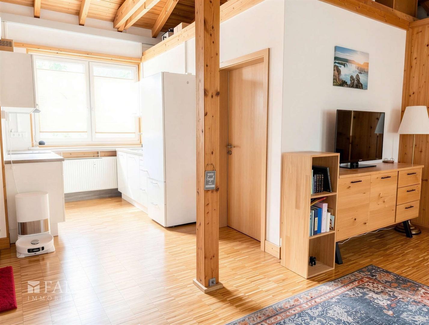 Küche mit Eingang Schlafzimmer